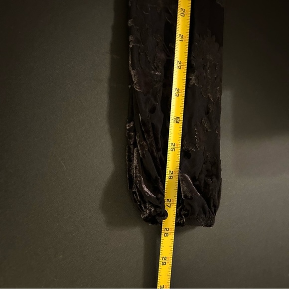 Rewind Juniors' Faux Wrap Bodycon Velvet Dress Size M Christmas Long Sleeve - Picture 8 of 15